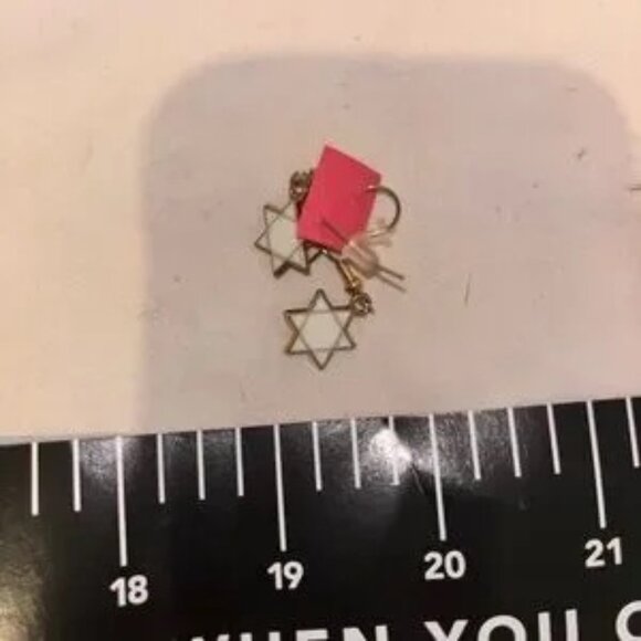 Gold ✡️ Star of David Earrings with White Inlay - Picture 2 of 2